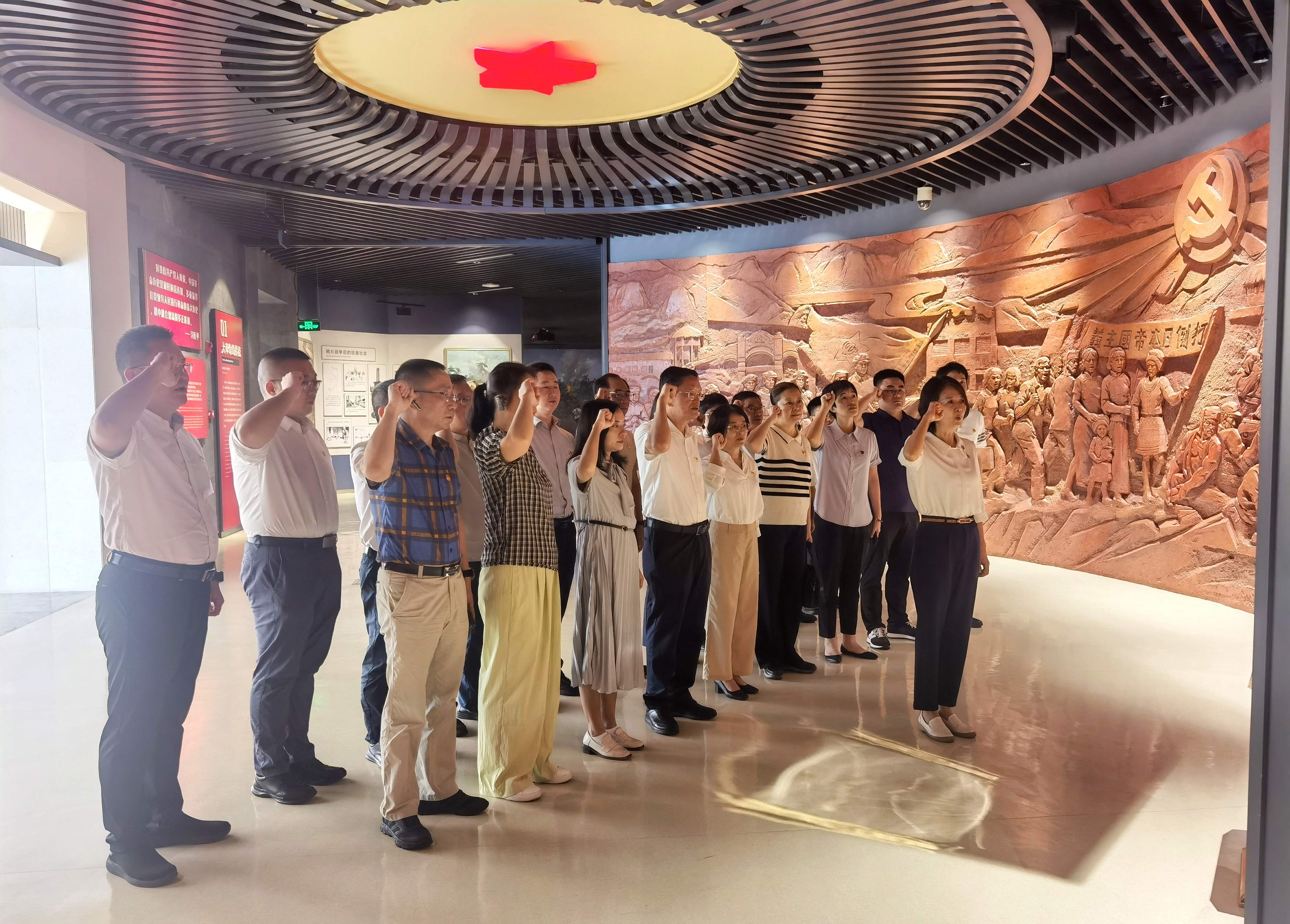 省人大社會委、預(yù)算工委、研究室黨支部聯(lián)合開展主題黨日活動